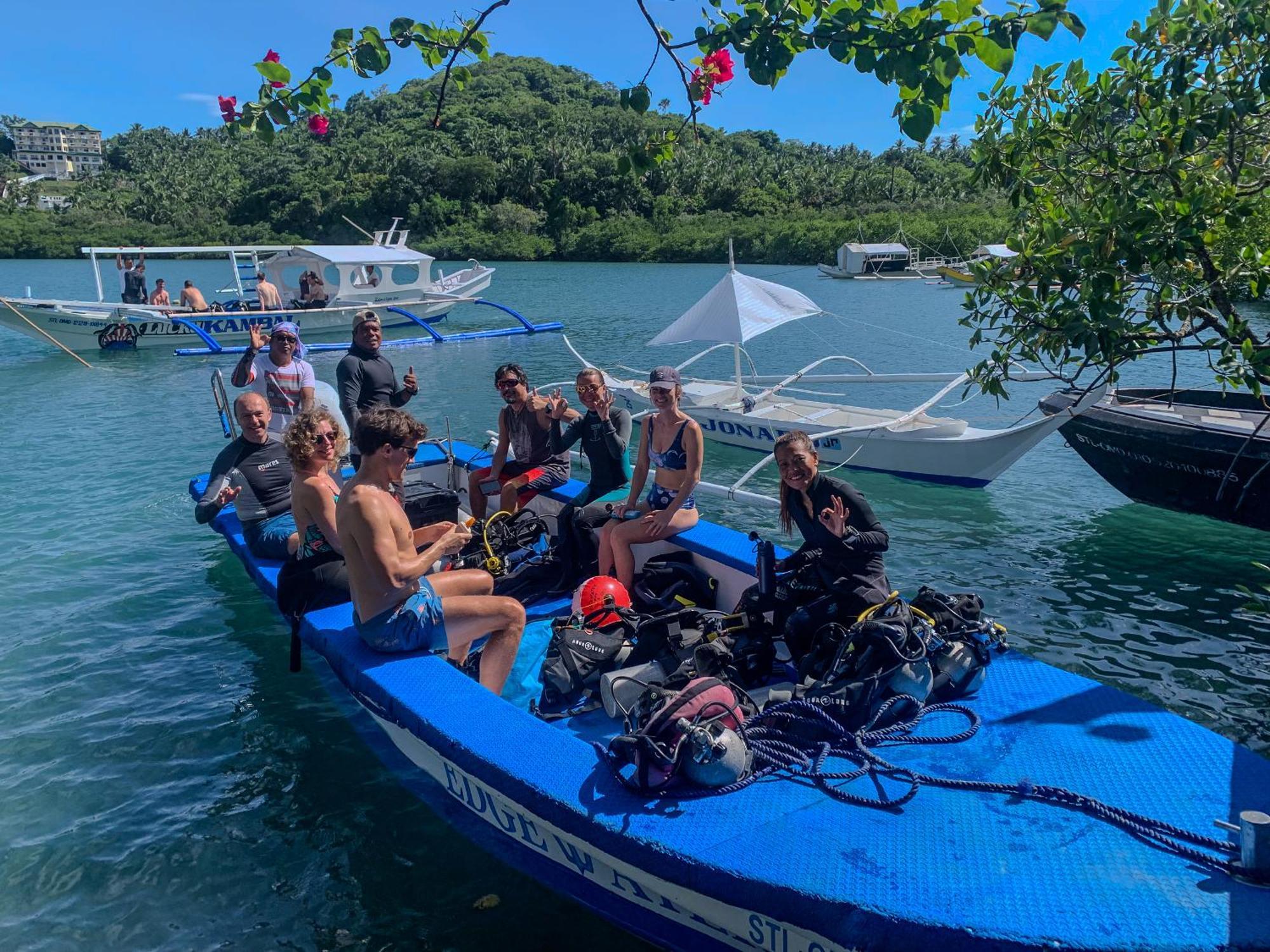 Edgewater Dive & Spa Resort Puerto Galera Εξωτερικό φωτογραφία